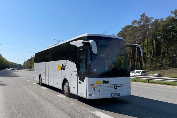 Mercedes Tourismo exterior