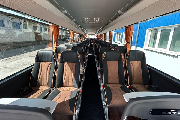 OsaBus SETRA 517 HD interior with 56 seats